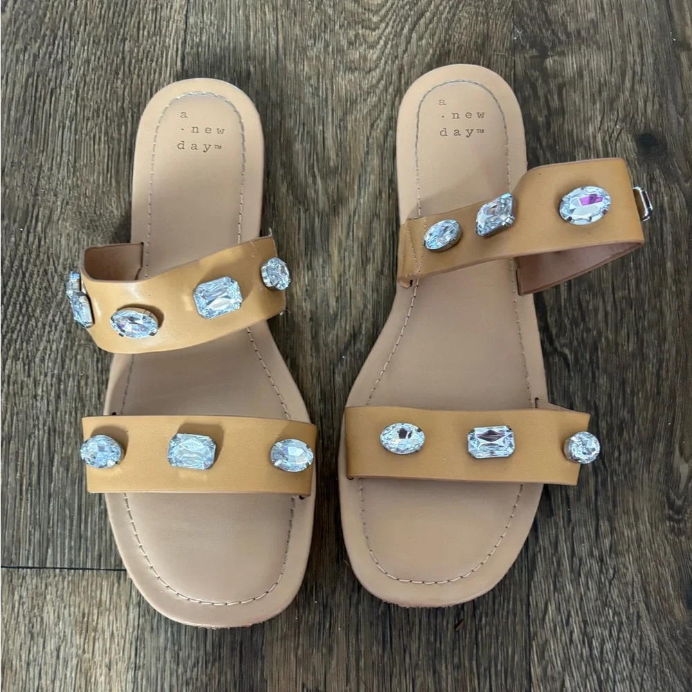 Target sandals - Picture 1 of 1